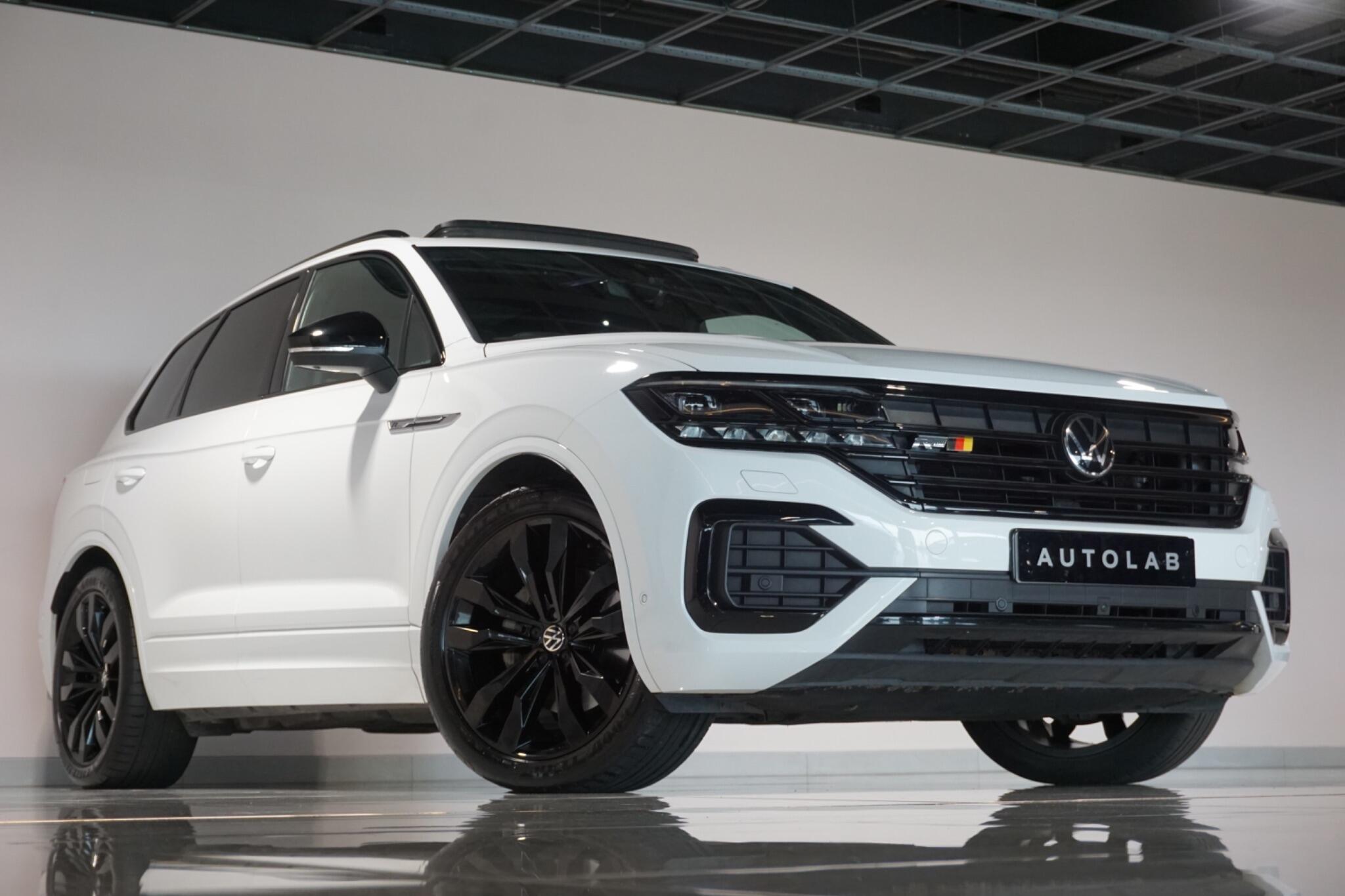 Volkswagen Touareg 3.0 TDI V6 Black Edition SUV 5dr Diesel Tiptronic 4Motion Euro 6 (s/s) (231 ps)